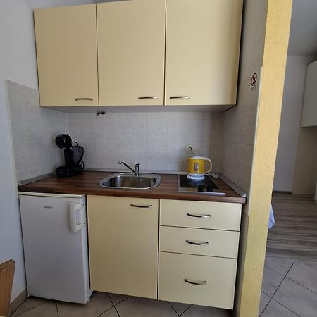 Studio Apartman Latica Split Eksteriør billede
